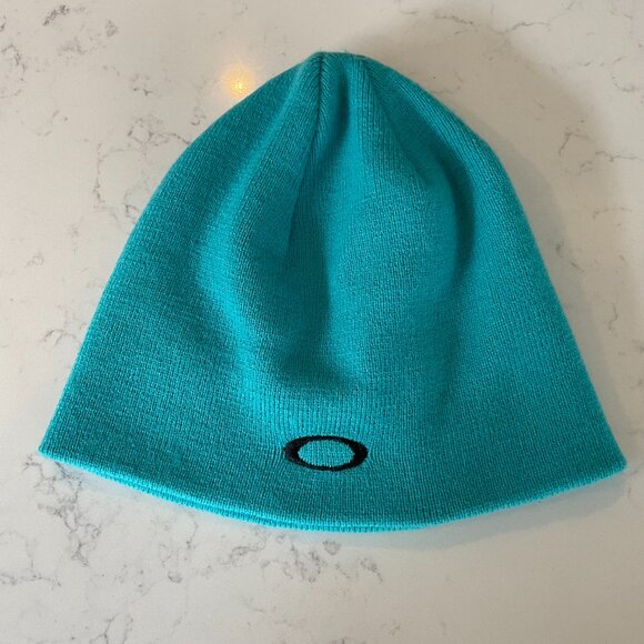 Oakley Outdoor Cozy 100% Acrylic Knit Beanie/Toque Turquoise Blue Unisex Sz OS - Picture 9 of 9